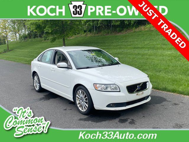YV1390MS0A2496612-2010-volvo-s40-0