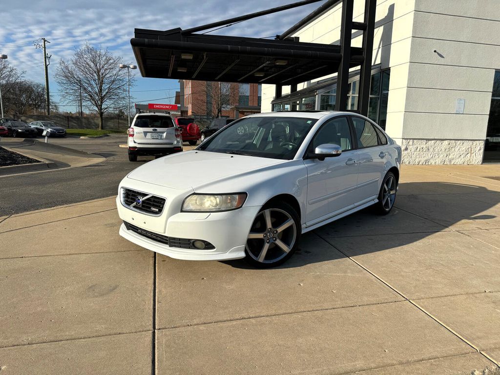 YV1672MS1A2492504-2010-volvo-s40