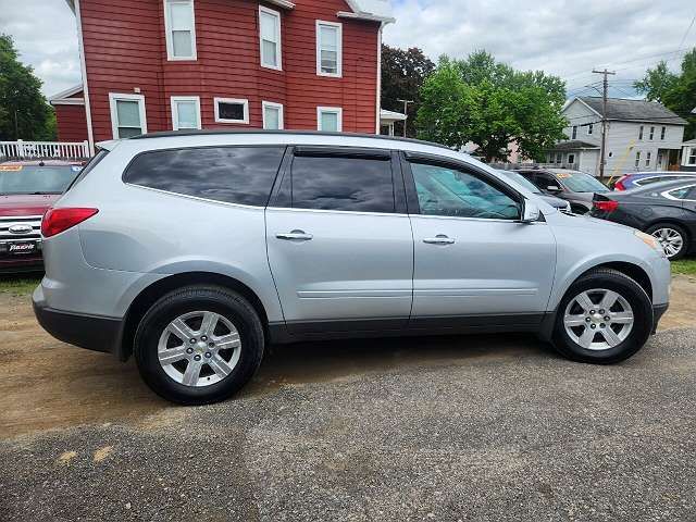 1GNKVGED4BJ314379-2011-chevrolet-traverse