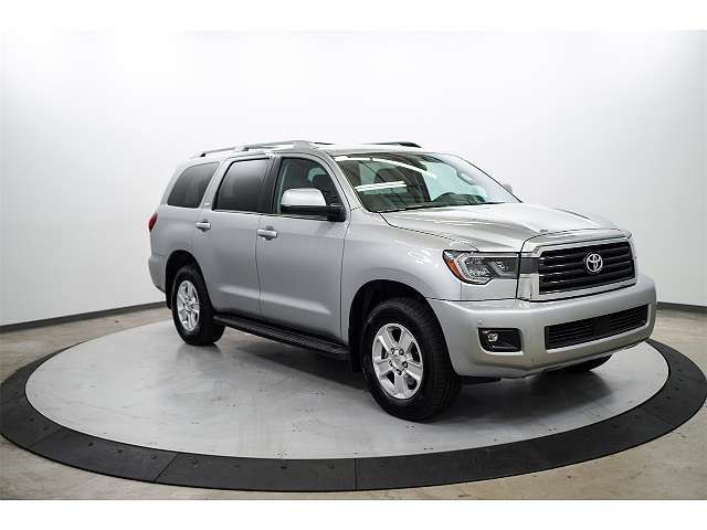5TDAY5B13NS189800-2022-toyota-sequoia