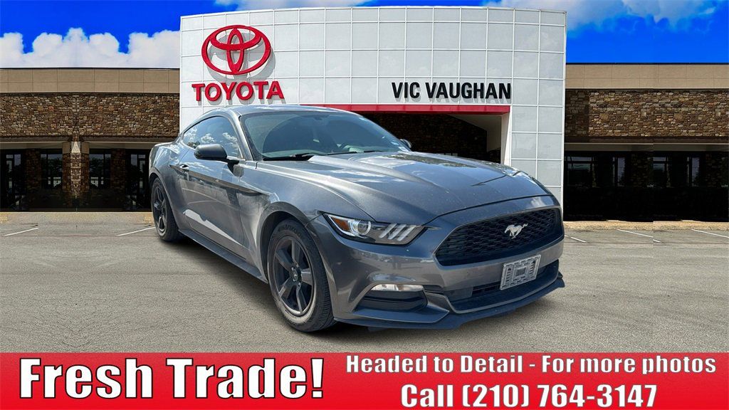 1FA6P8AMXG5327496-2016-ford-mustang