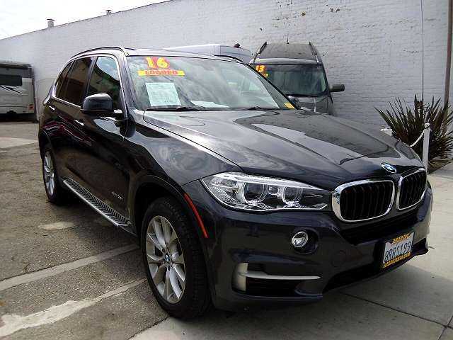 5UXKR2C56G0H43128-2016-bmw-x5