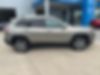 1C4PJMDX9KD134995-2019-jeep-cherokee-1