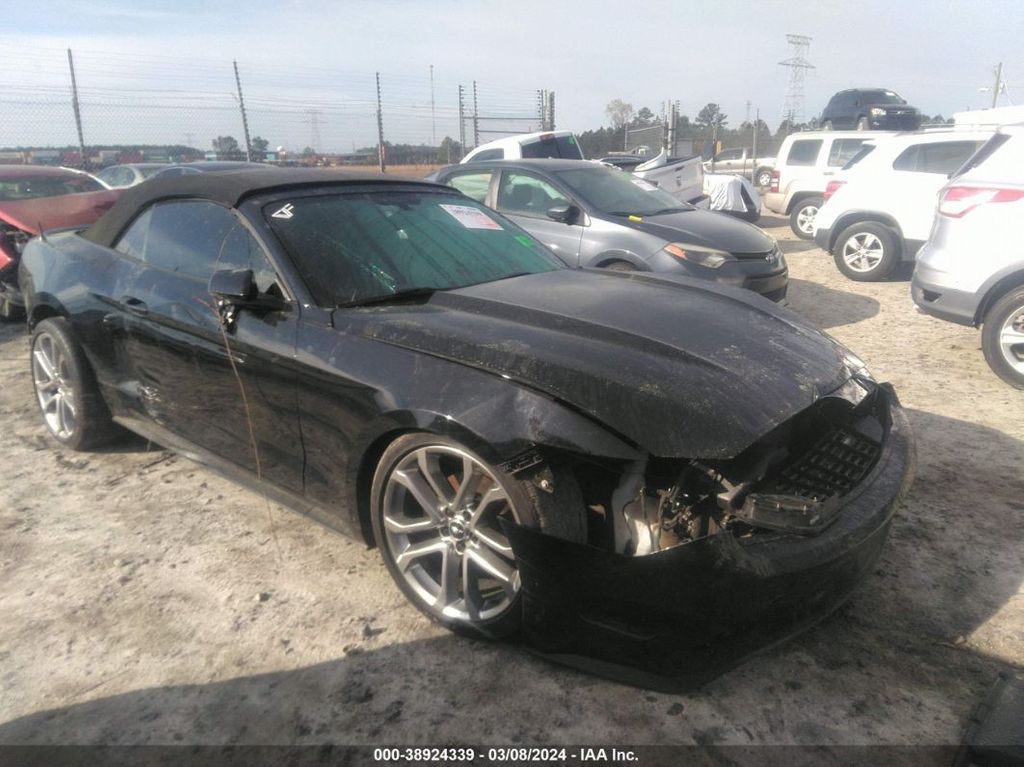 1FATP8UH5G5331134-2016-ford-mustang