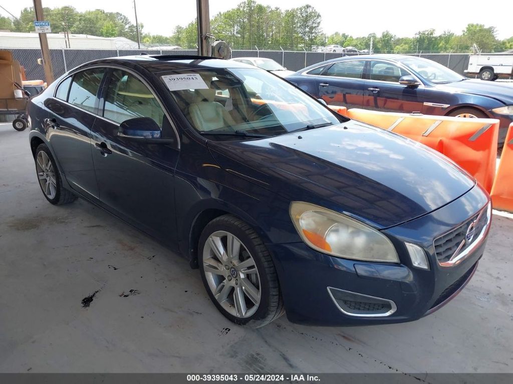 YV1902FH4D2180829-2013-volvo-s60