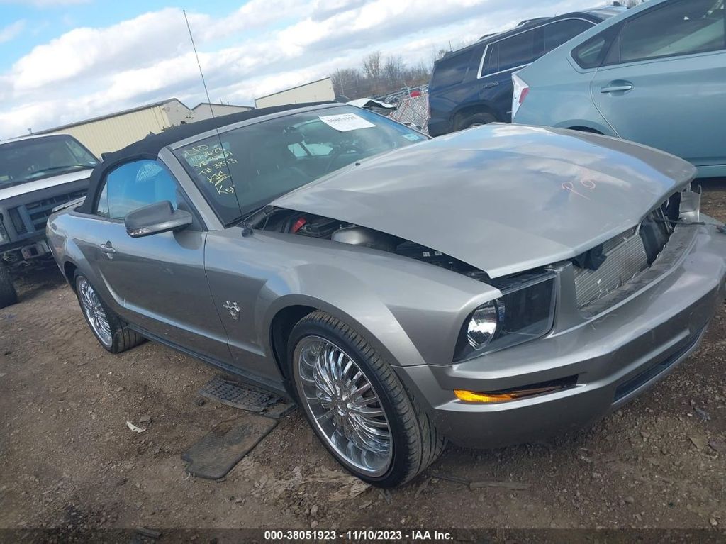 1ZVHT84N095113877-2009-ford-mustang