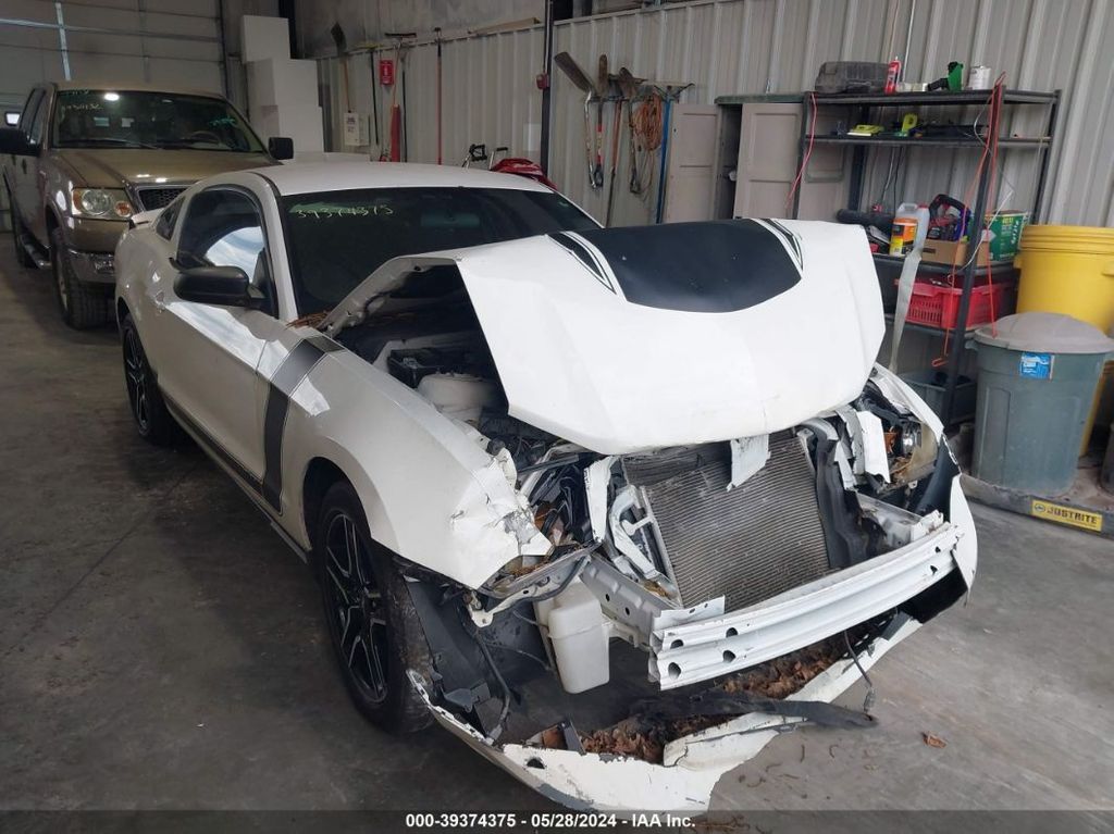 1ZVBP8AN2A5170729-2010-ford-mustang
