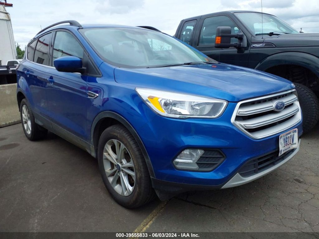 1FMCU9GD1JUD08685-2018-ford-escape