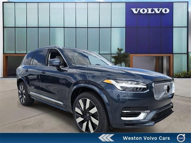 YV4H60CE8R1257680-2024-volvo-xc90-recharge-plug-in-hybrid