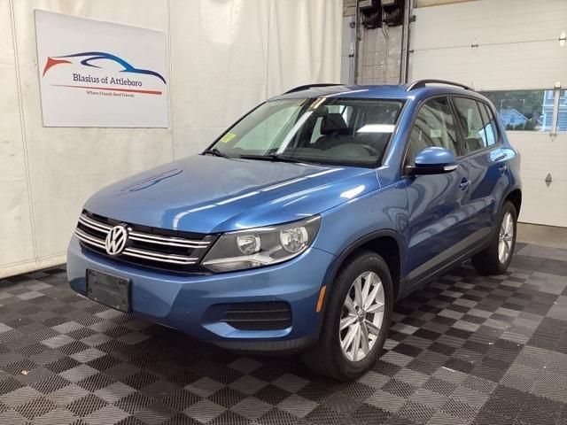 WVGBV7AX7HK048119-2017-volkswagen-tiguan-limited