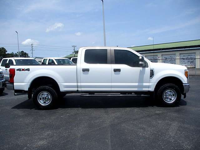 1FT7W2B66HED46773-2017-ford-f-250