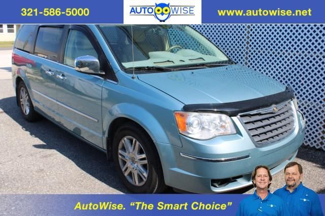 2A4RR6DX6AR260816-2010-chrysler-town-and-country