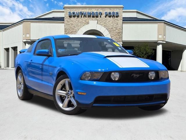 1ZVBP8CH6A5132816-2010-ford-mustang