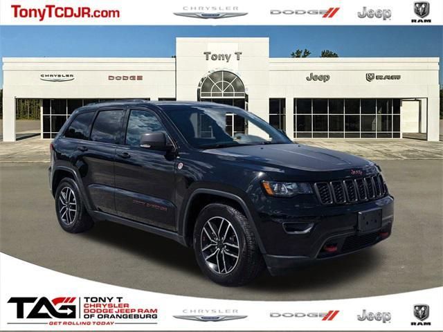 1C4RJFLG7LC211070-2020-jeep-grand-cherokee