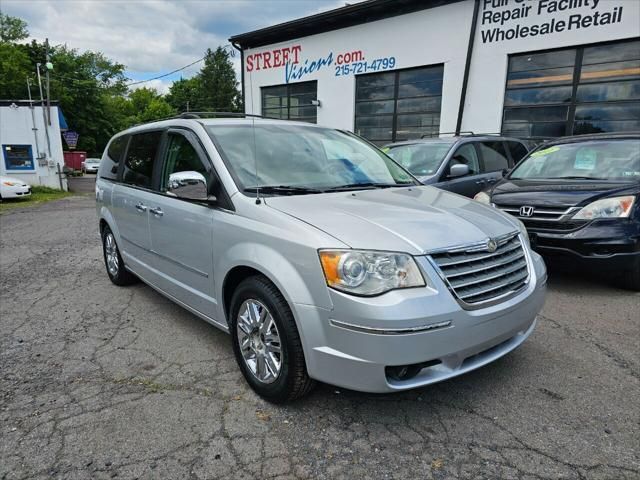 2A8HR64X79R587246-2009-chrysler-town-and-country