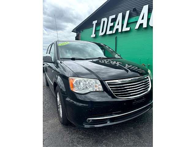 2C4RC1CGXER250050-2014-chrysler-town-and-country